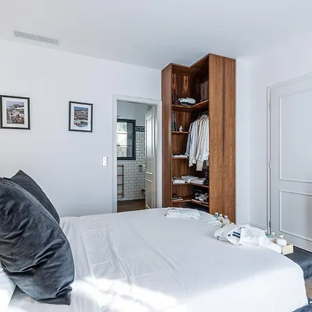 Vila Beautiful 4 Bedrooms With Pool And Garden *